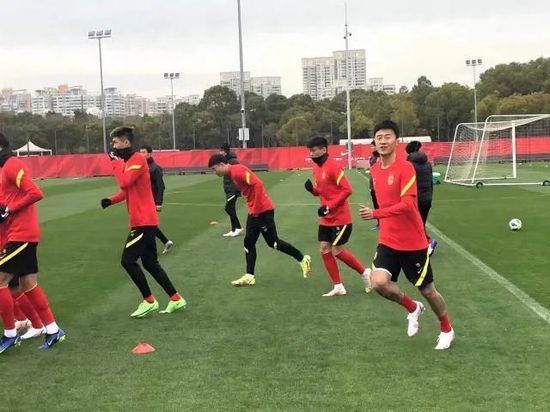 初尝禁果稚嫩宫交h疯狂的兔